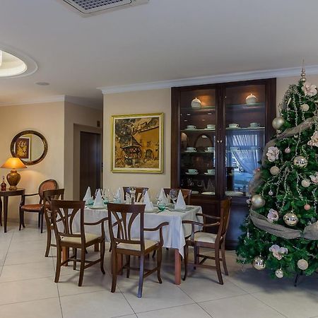 Hotel Maroon Zagrzeb Zewnętrze zdjęcie