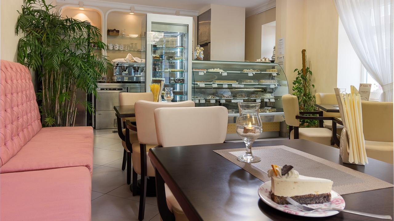 Hotel Maroon Zagrzeb Zewnętrze zdjęcie
